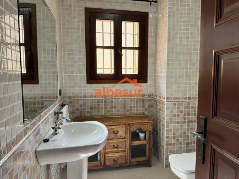 Villa con piscina in vendita a Periurbano Oeste - Sierra, imagen 10