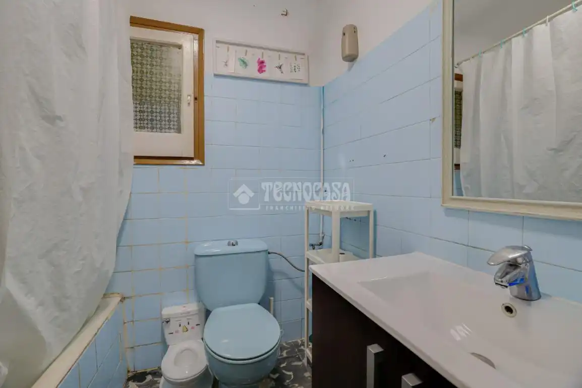 Baño de Piso en venta en Barcelona con Balcón
