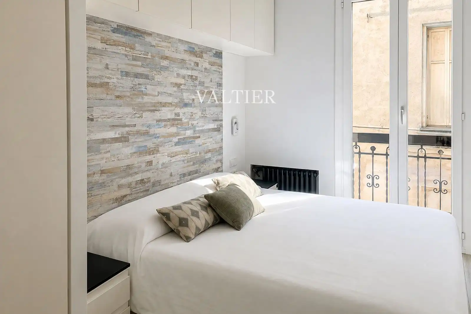 Bedroom of Flat for rent in Madrid  with Air Conditioner and Furnished