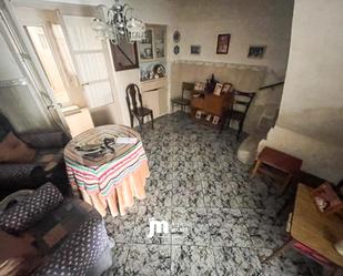 Sala d'estar de Casa o xalet en venda en Cieza amb Traster i Balcó
