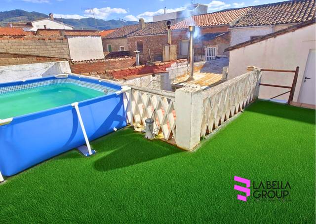 Casa adosada en Venta en Calle de Viviendas Protegidas en Puente de Génave