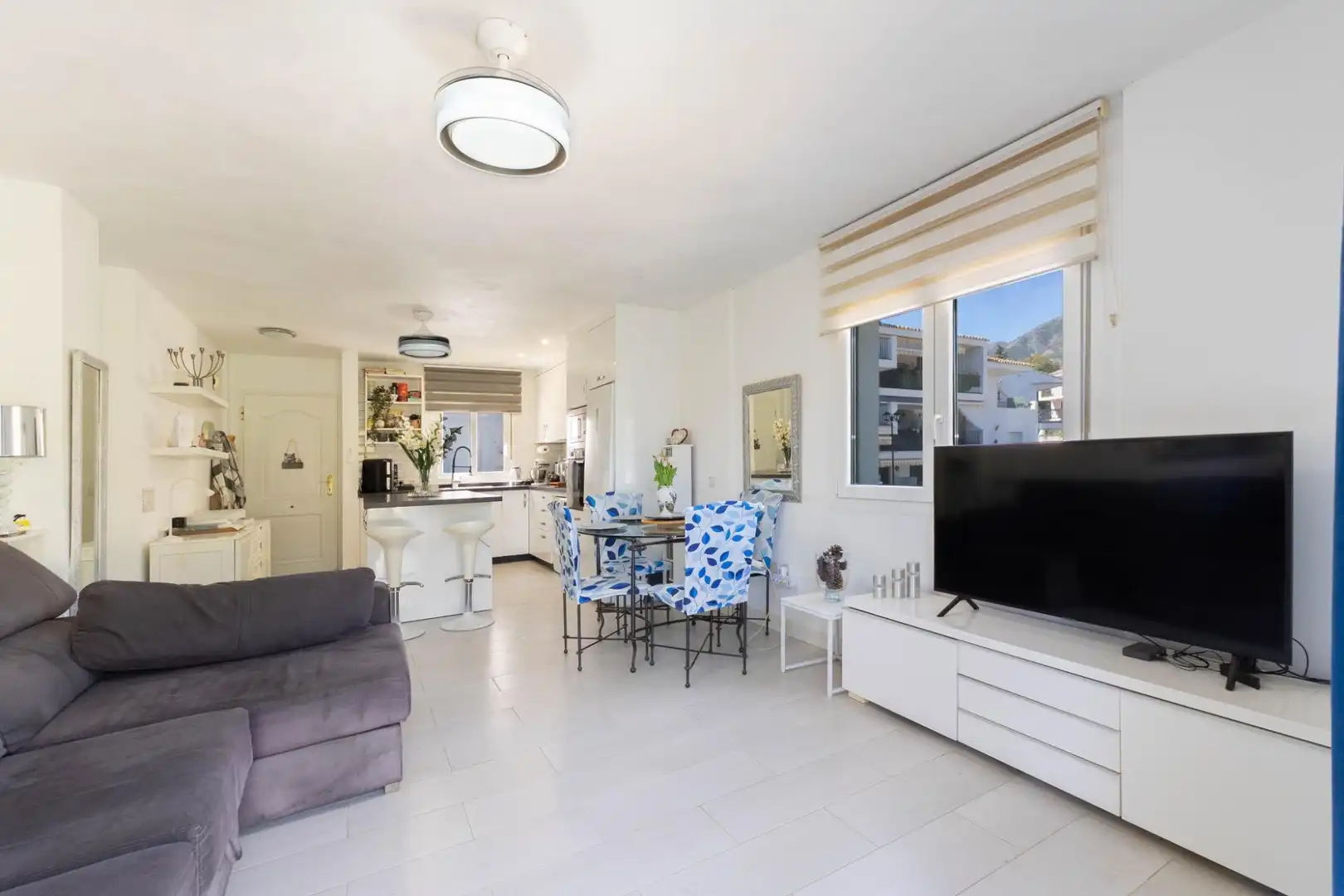 Sala d'estar de Apartament en venda en Mijas amb Aire condicionat i Calefacció