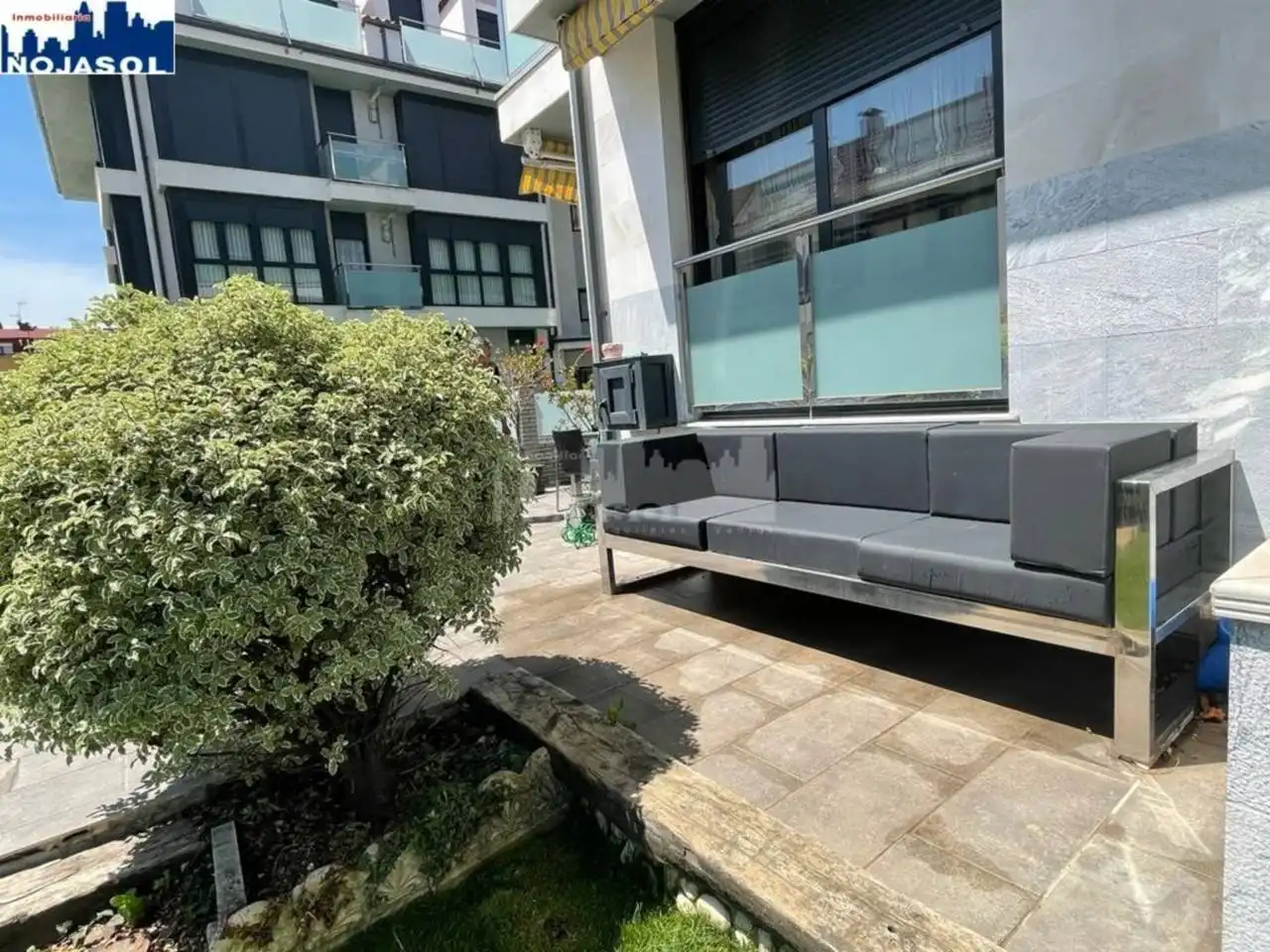 Terrasse von Wohnung zur Miete in Noja mit Heizung, Privatgarten und Terrasse