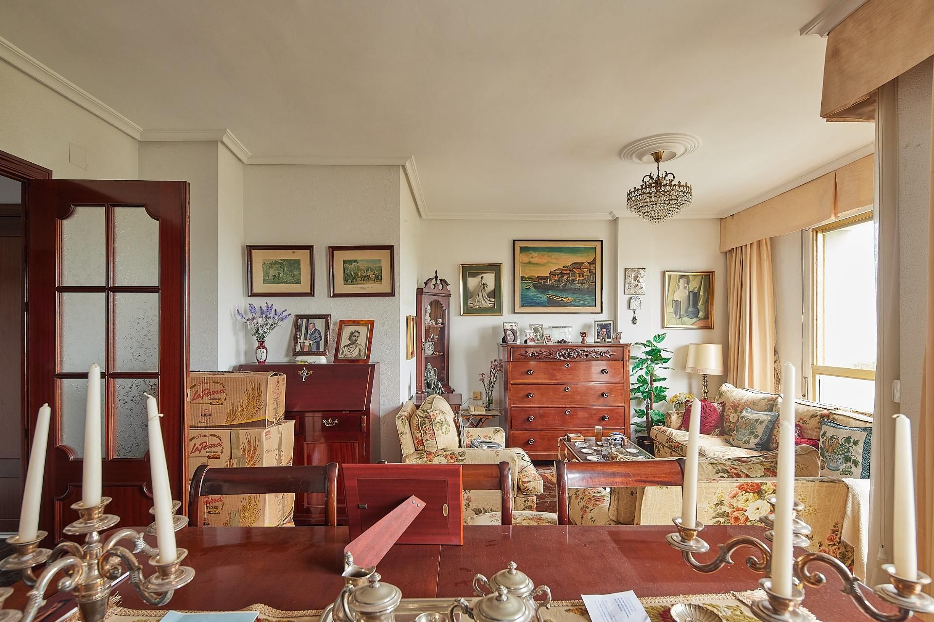 Sala d'estar de Pis en venda en  Cádiz Capital