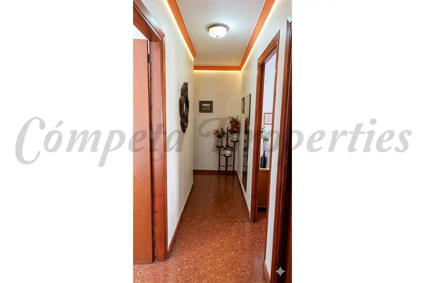 Apartamento en venta en Nerja con Amueblado y Balcón