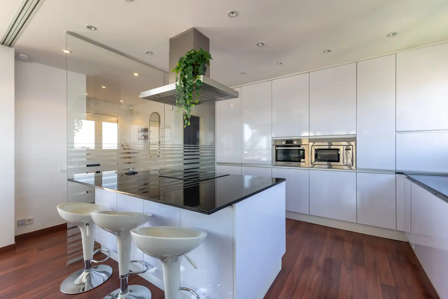 Kitchen of Attic for rent in Valencia  with Air Conditioner, Heating and Parquet flooring