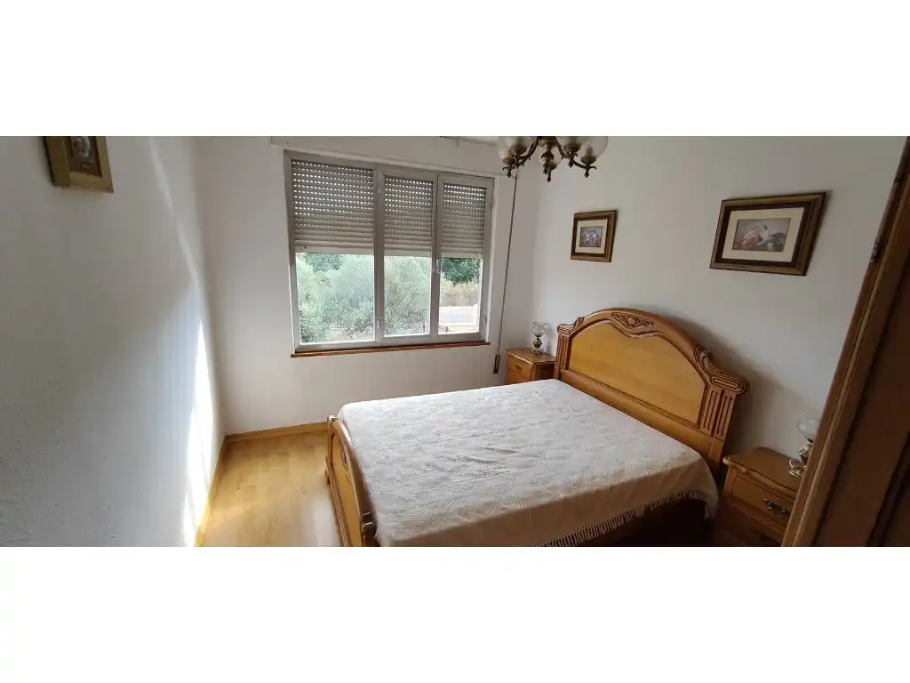 Dormitori de Casa o xalet en venda en Cacabelos