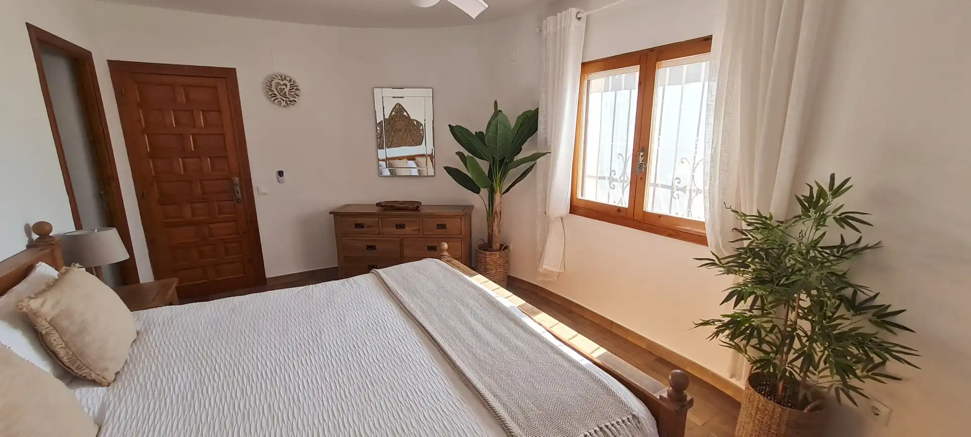 Schlafzimmer von Haus oder Chalet zum Verkauf in Calpe / Calp mit Klimaanlage, Privatgarten und Abstellraum