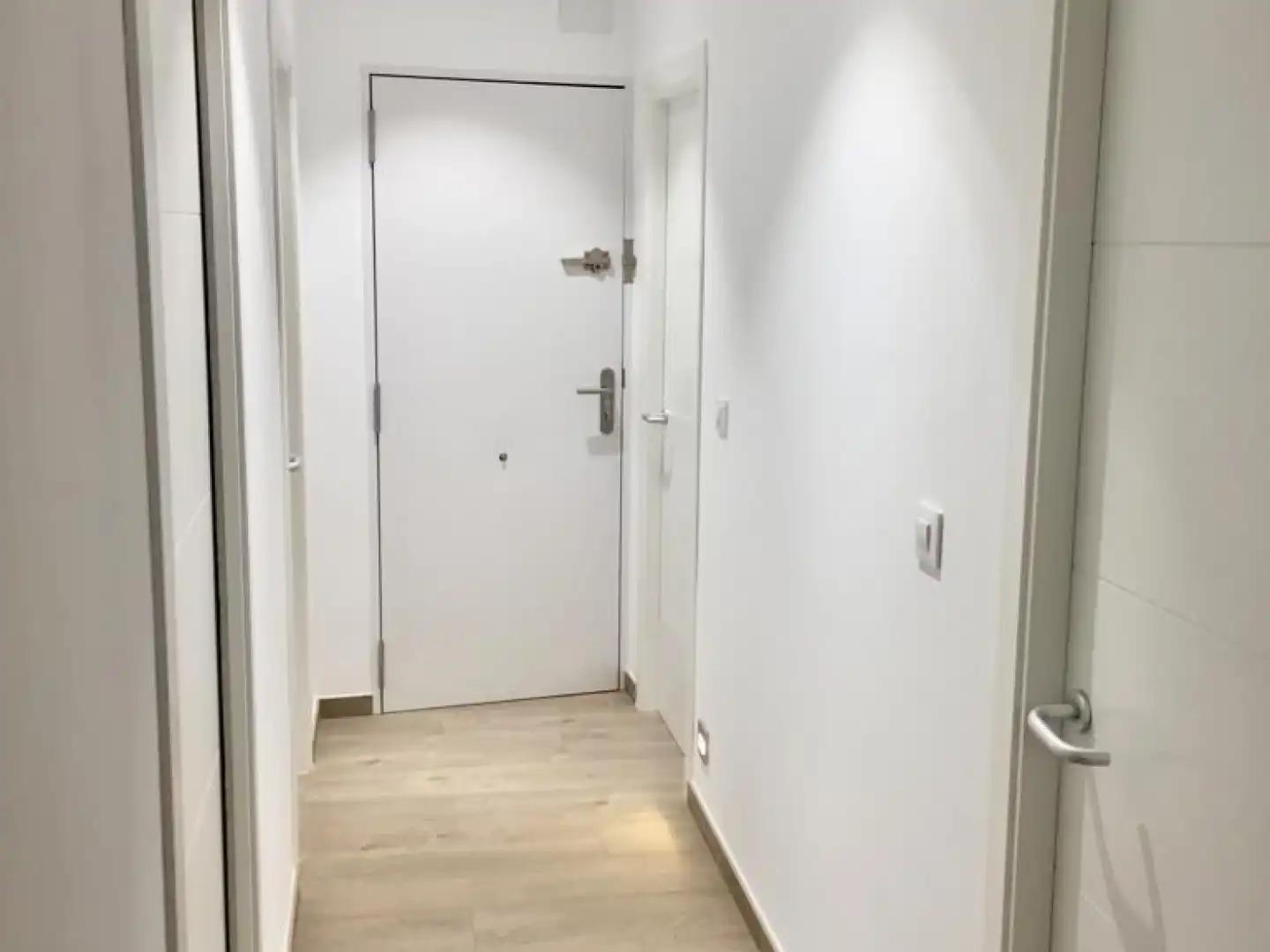 Piso de alquiler en El Raval - Portes Encarnades