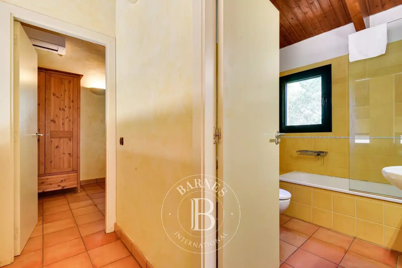 Bathroom of Country homes for sale in Capmany  with Heating, Private garden and Swimming Pool
