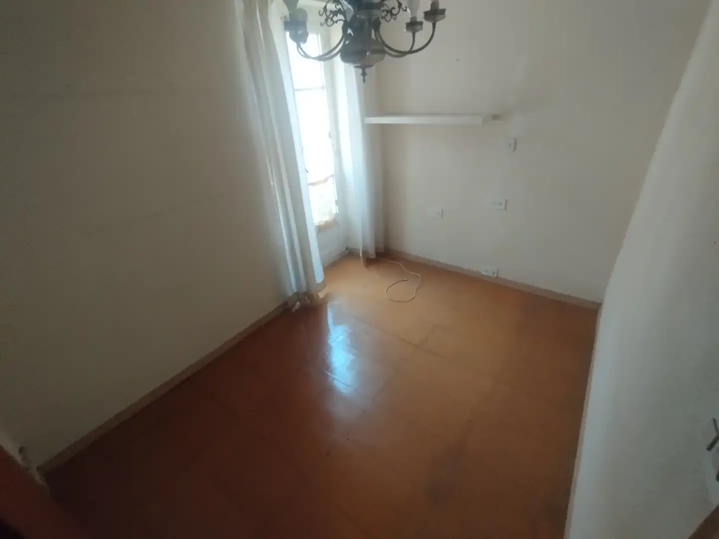 Dormitori de Apartament en venda en Viveiro amb Traster
