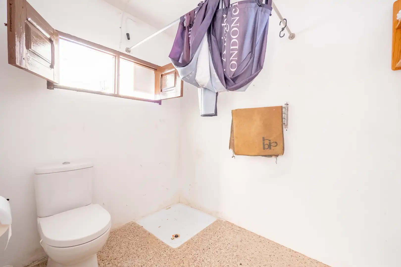 Badezimmer von Country house zum Verkauf in Tejeda mit Privatgarten und Terrasse