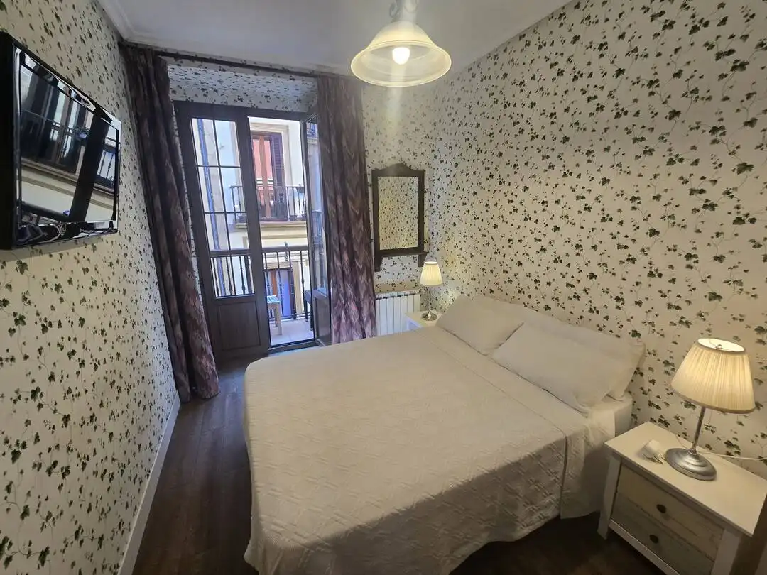 Bedroom of Flat for rent in Donostia - San Sebastián   with Heating and Balcony