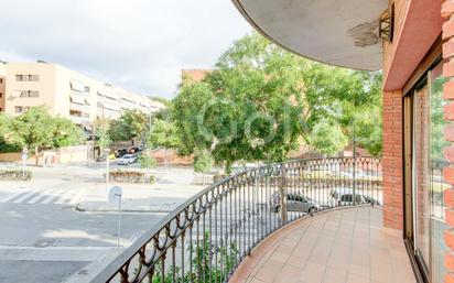 Vista exterior de Casa o xalet en venda en Gavà amb Aire condicionat, Calefacció i Terrassa