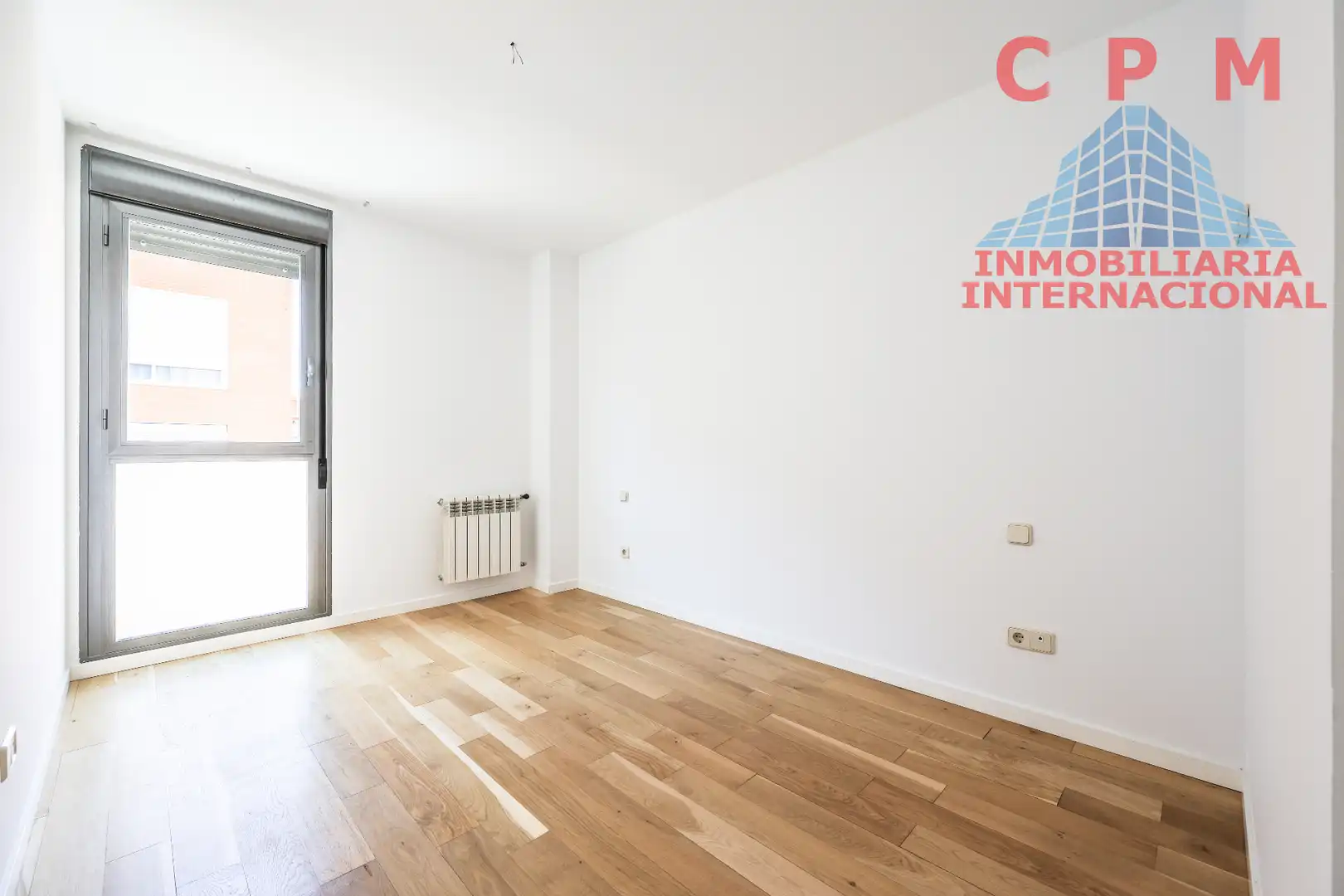 Schlafzimmer von Wohnung zur Miete in Madrid mit Klimaanlage, Heizung und Parkett