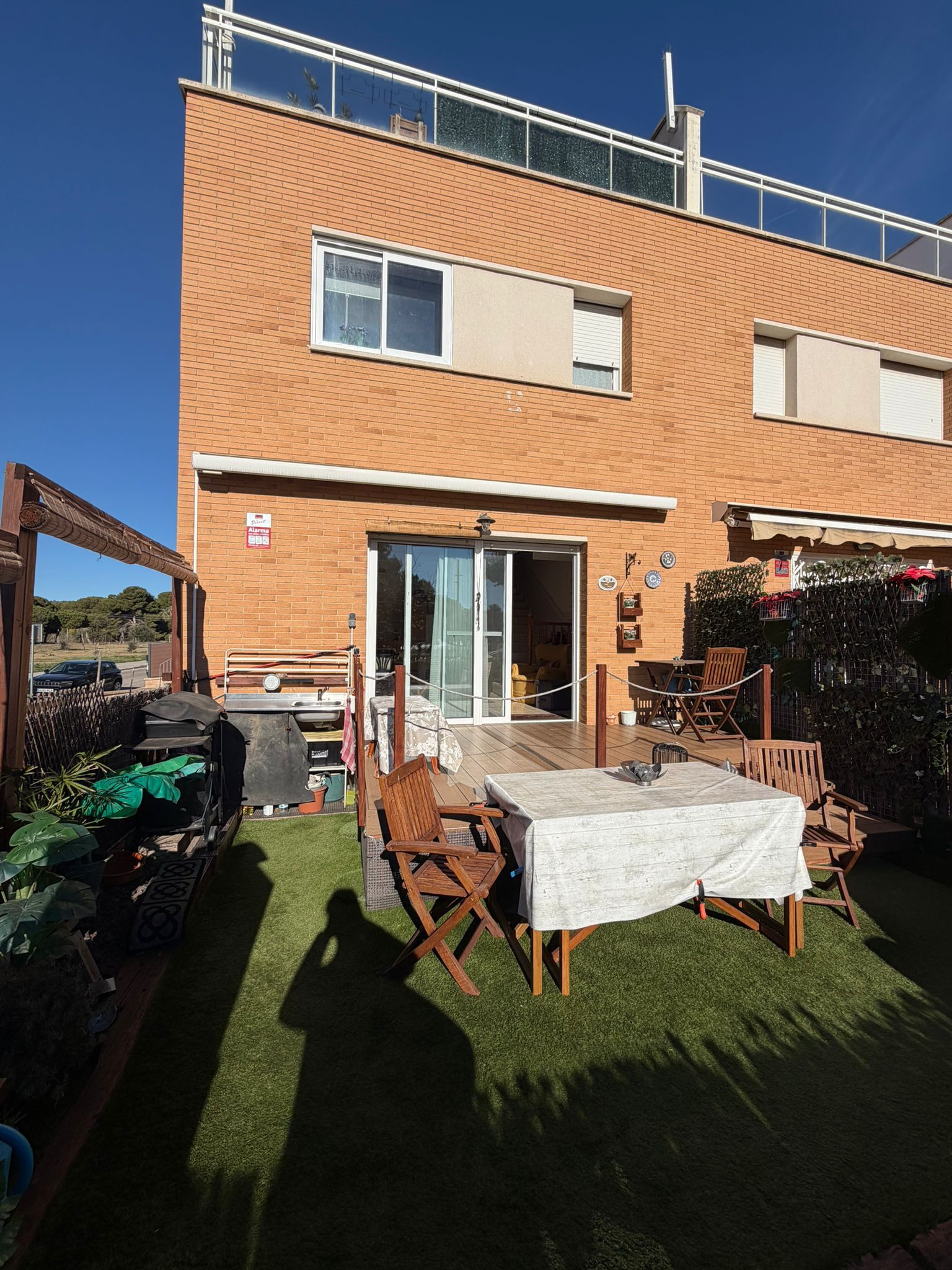 Terraza de Casa adosada en venta en Cubelles con Calefacción, Terraza y Trastero