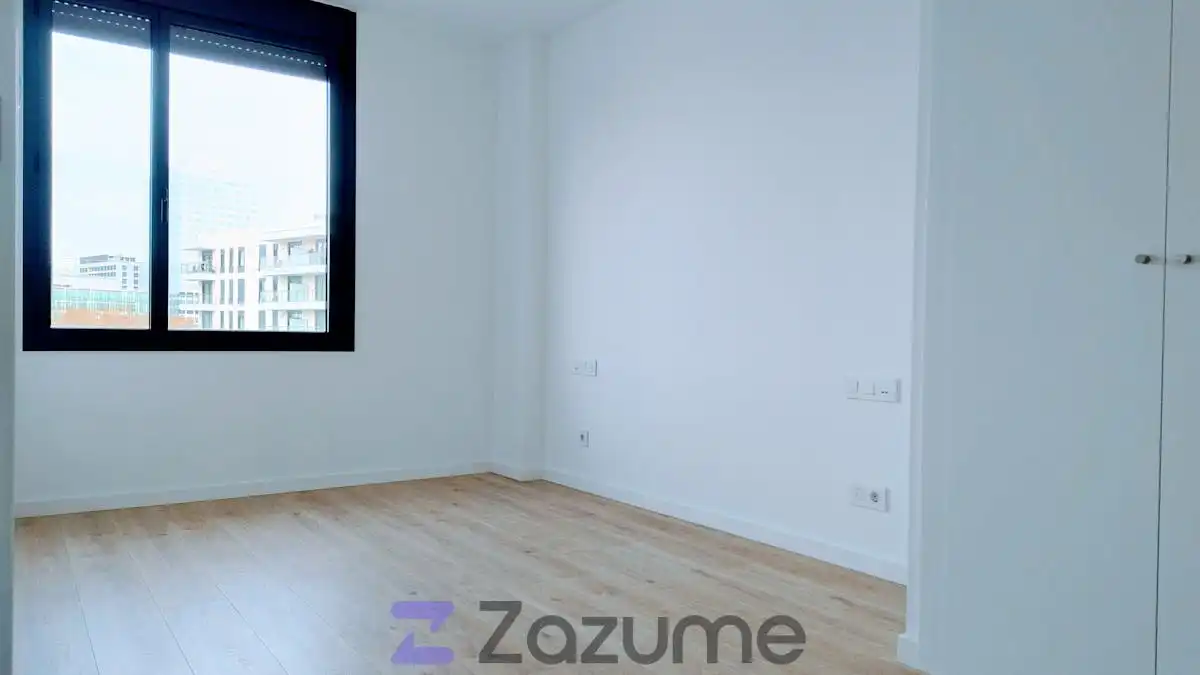 Piso con terraza en alquiler en Carrer del Plom, imagen 13