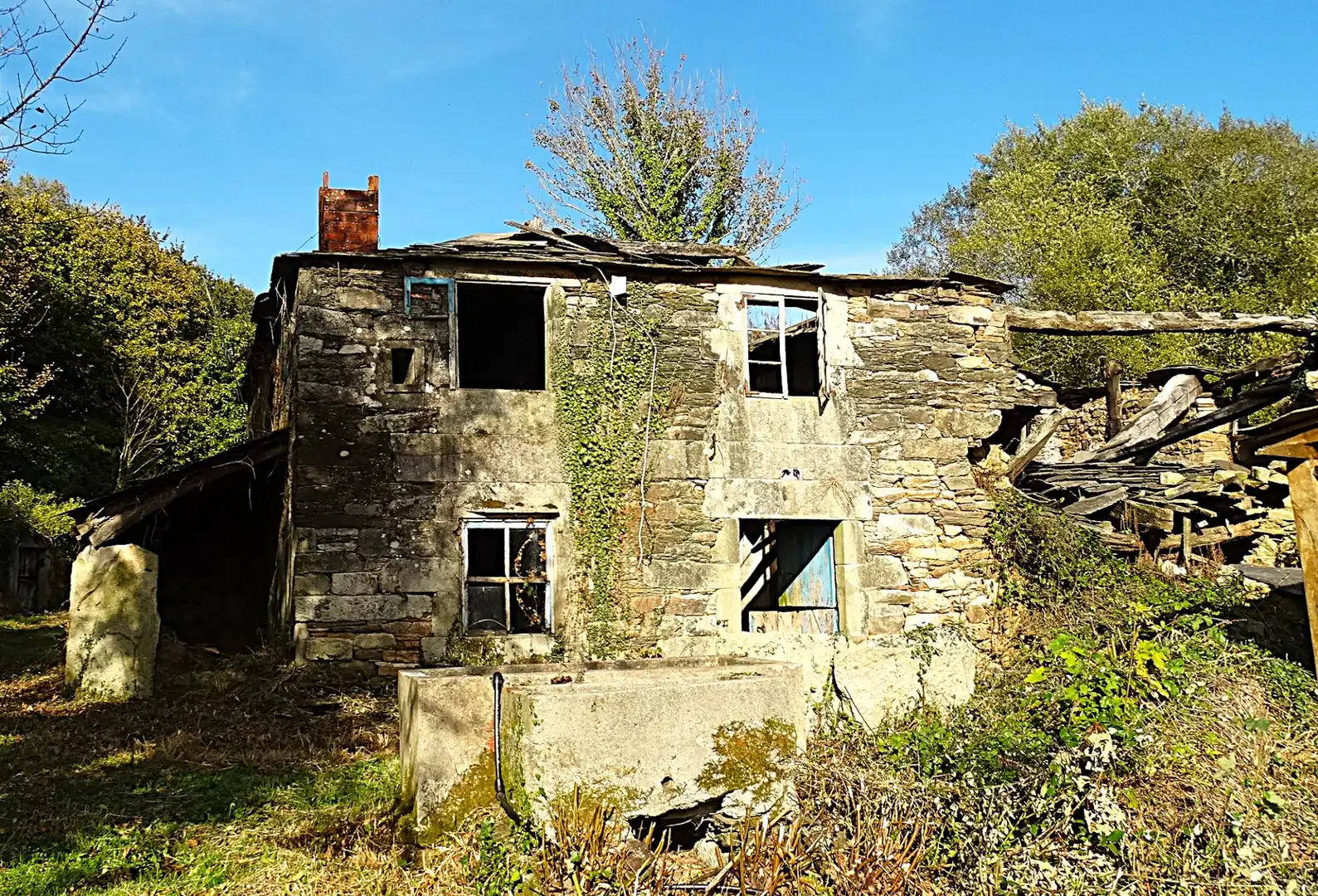Außenansicht von Country house zum Verkauf in Vilalba mit Heizung