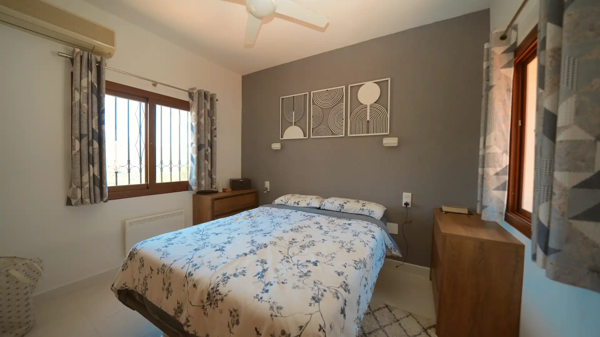 Bedroom of Country homes for sale in Benidoleig, Alicante