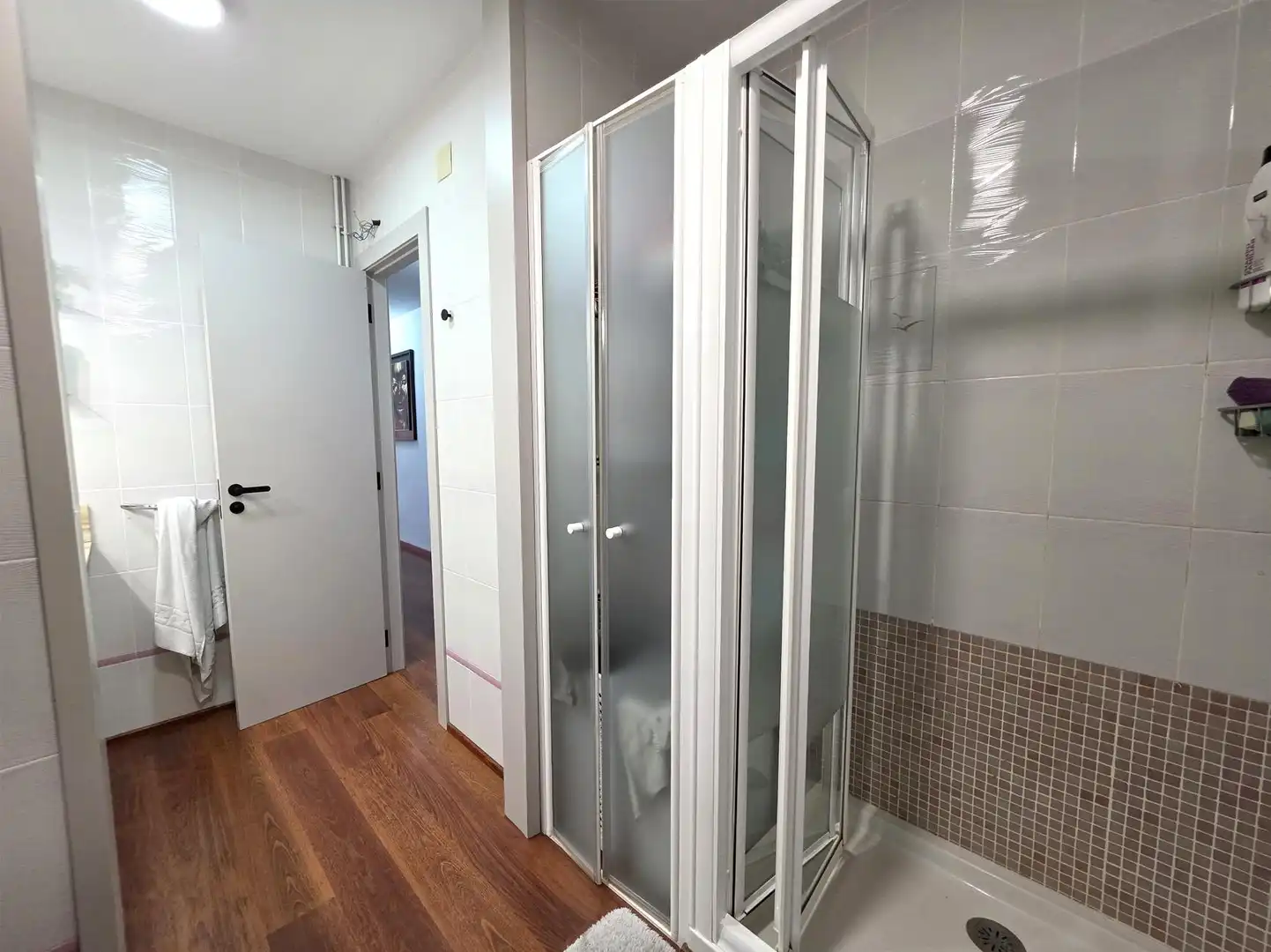 Bany de Casa o xalet en venda en Benicasim / Benicàssim amb Aire condicionat, Calefacció i Jardí privat