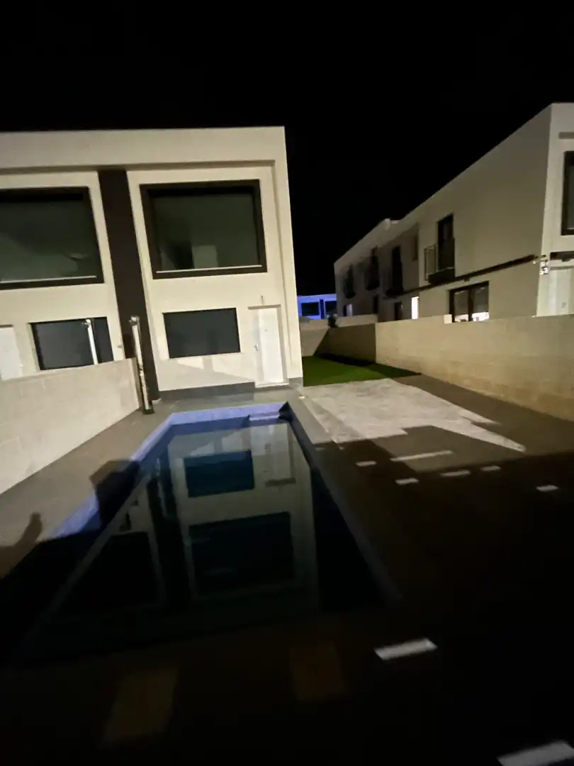 Casa bifamiliare con terrazza in vendita a Carrer de Xipre, imagen 18