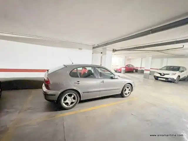 Parking of Flat for rent in Paterna  with Air Conditioner, Furnished and Balcony