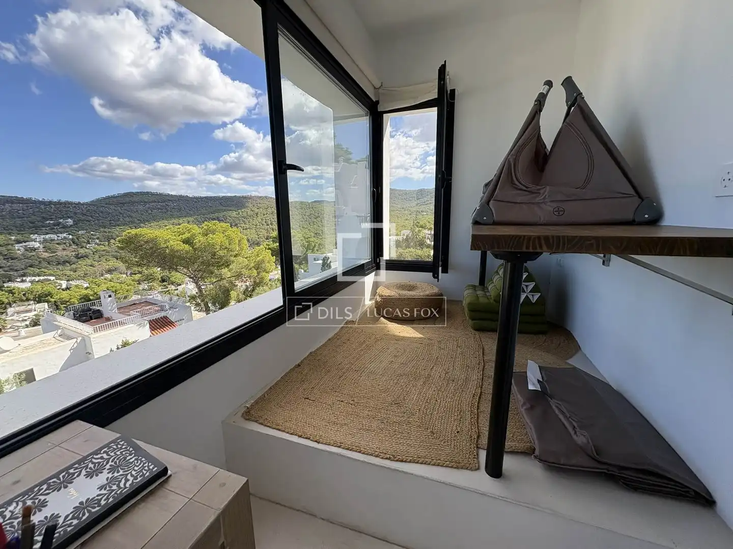 Terrasse von Wohnung zur Miete in Cala Vedella - Cala Tarida  