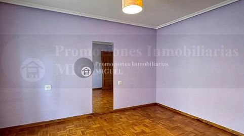 Foto 5 de Piso en venta en Verín, Ourense