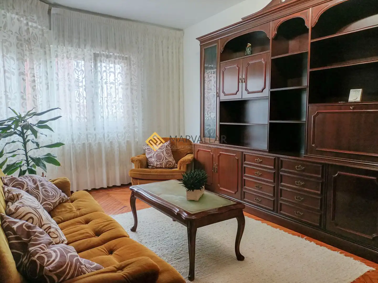 Appartement avec ascenseur à louer à Cuatro Caminos, imagen 2