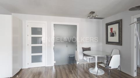 Foto 5 de Apartament de lloguer a Calle de Agustin de Foxa, Castilla,  Madrid Capital