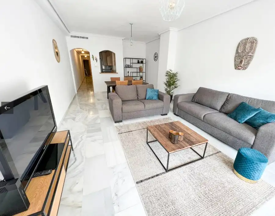 Appartement compact à vendre à Canuta