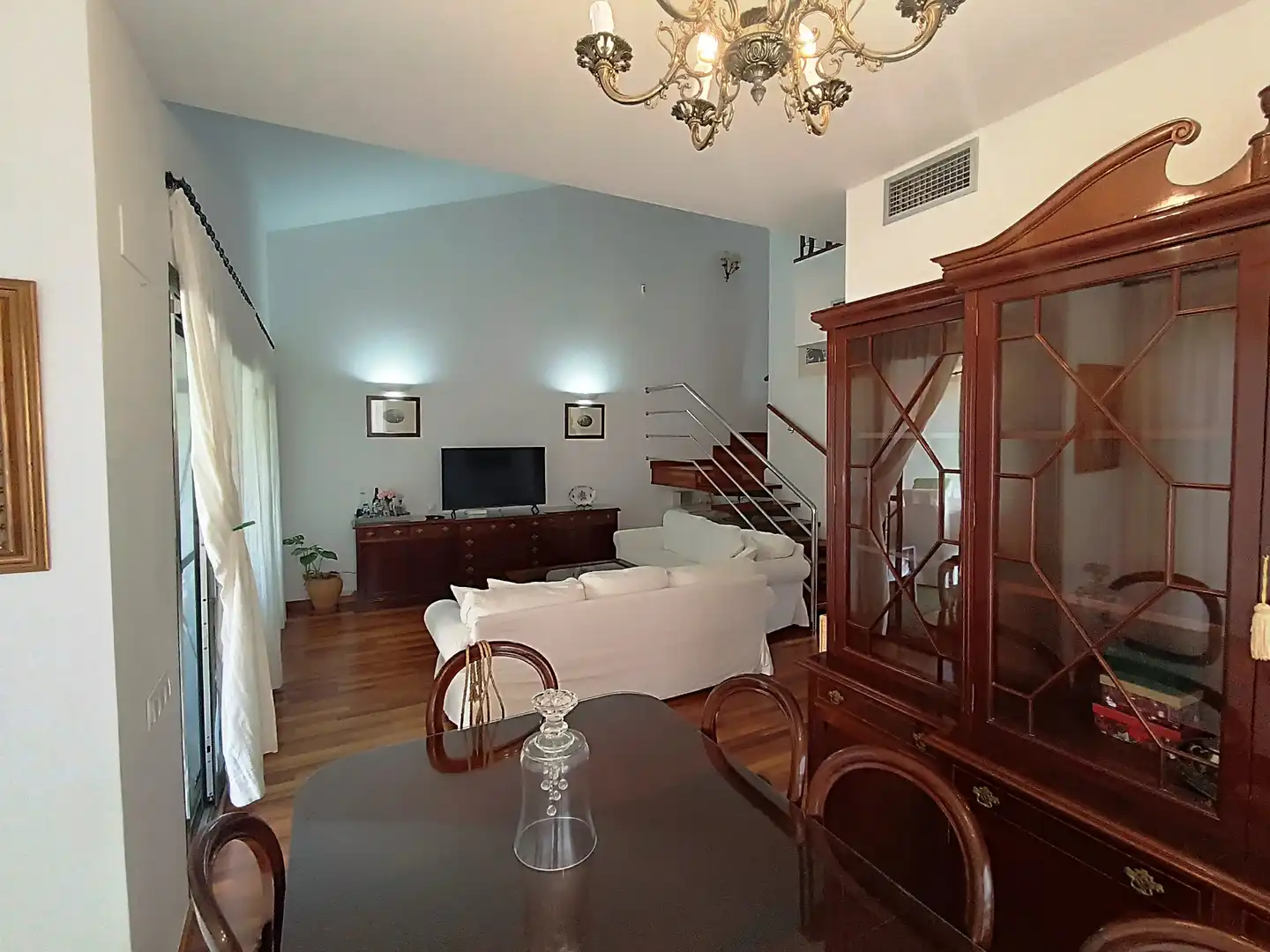 Sala de estar de Casa adosada en venta en Puerto Real con Aire acondicionado, Jardín privado y Parquet