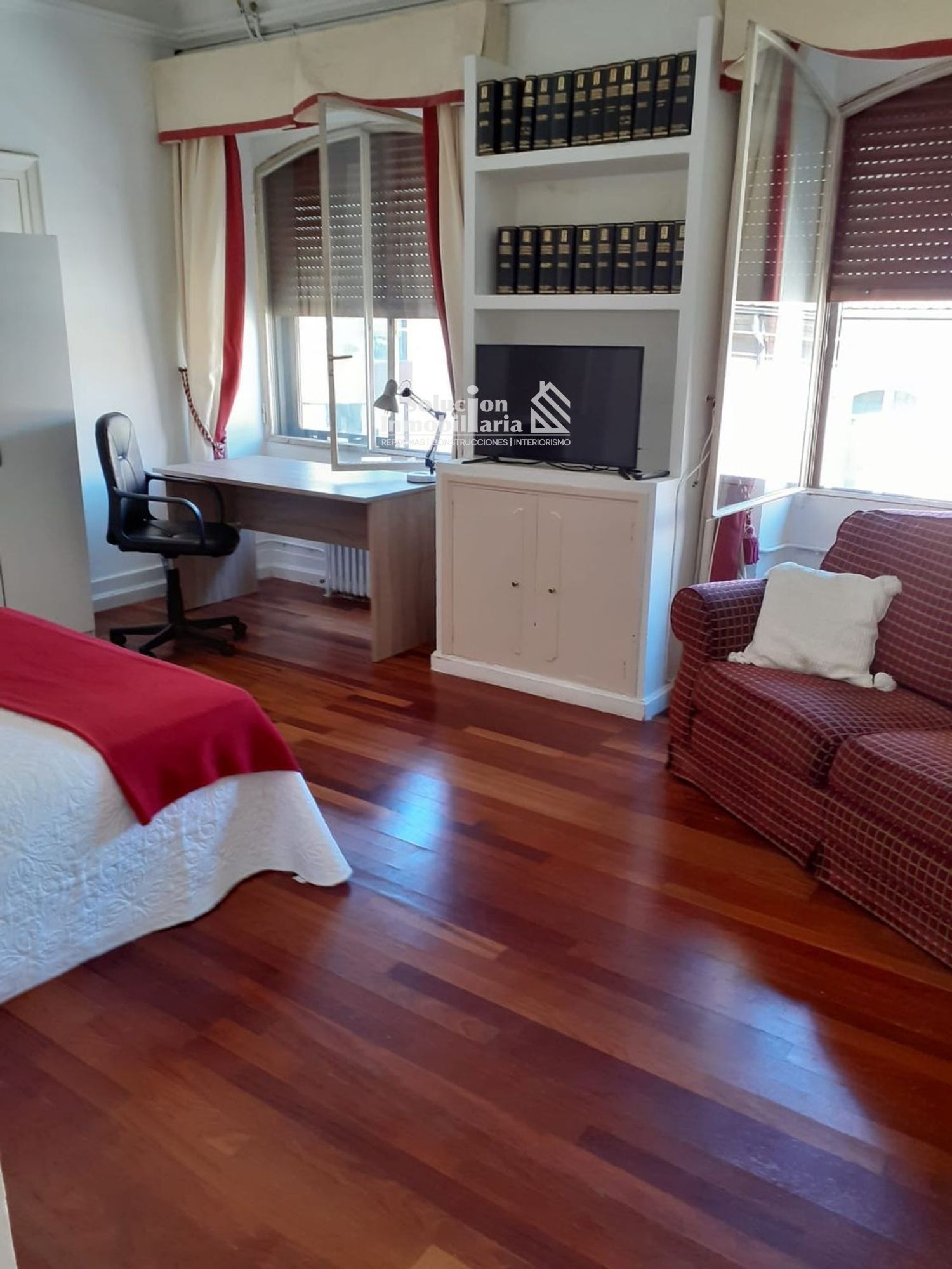 Living room of Flat to rent in Salamanca Capital  with Air Conditioner, Heating and Terrace
