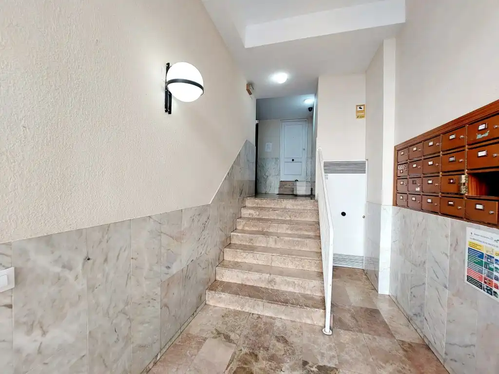 Oficina amb ascensor en venda a Santa Marina, imagen 10