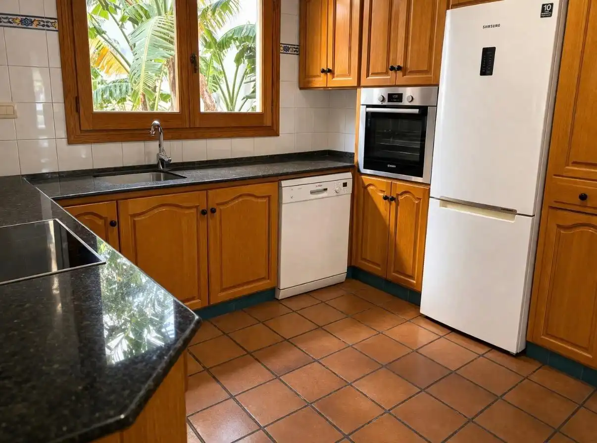 Casa con terraza en venta en Oliva pueblo, imagen 8
