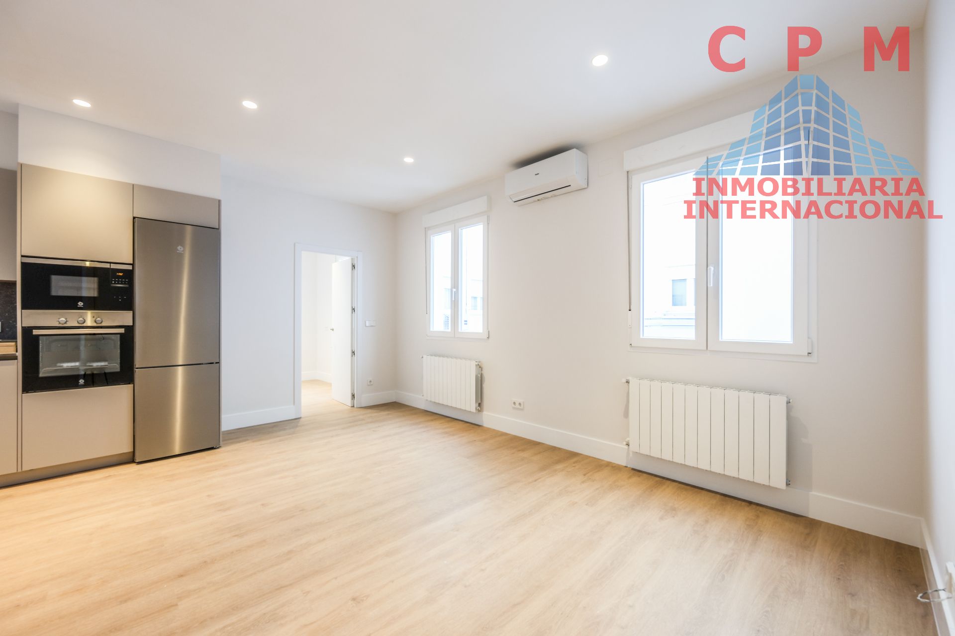 Bedroom of Flat for rent in  Madrid Capital  with Air Conditioner, Heating and Parquet flooring