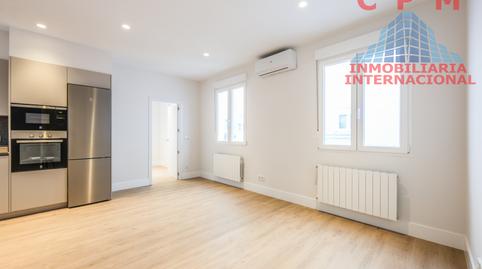 Photo 3 of Flat for rent in Vallehermoso, Madrid Capital