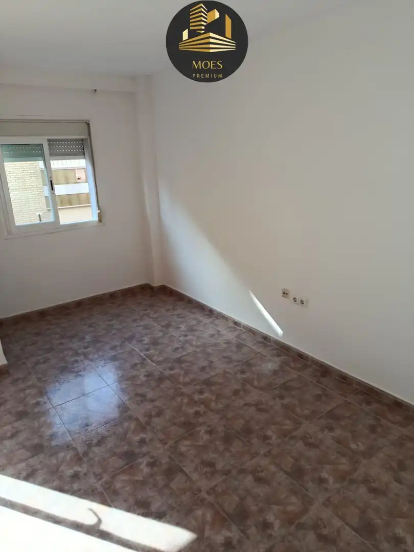 Habitación de Piso en venta en Jaén con Balcón