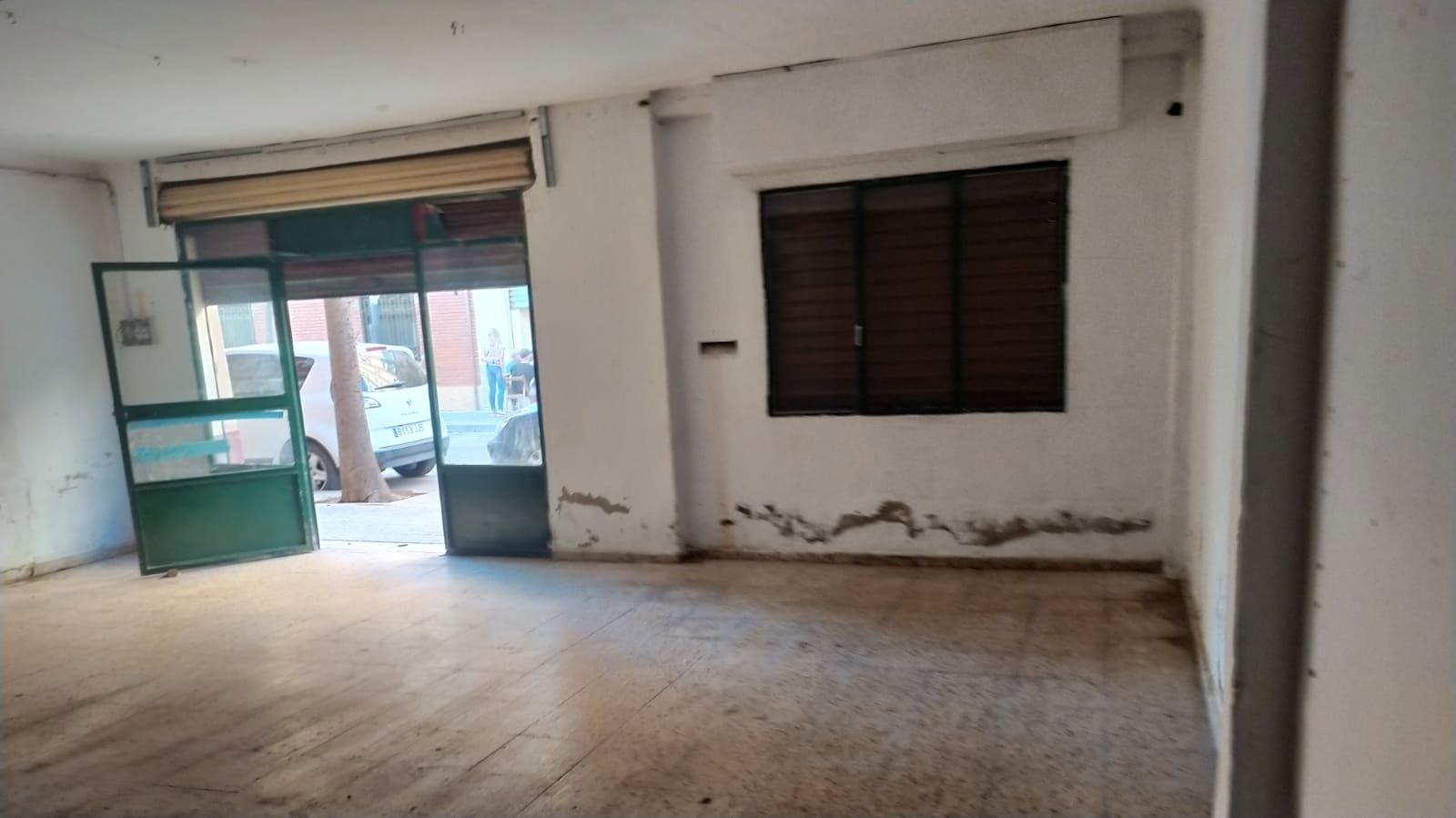 Local en venda en Quart de Poblet amb Alarma