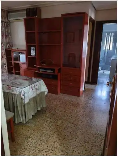 Sala d'estar de Pis en venda en Sevilla amb Aire condicionat i Terrassa