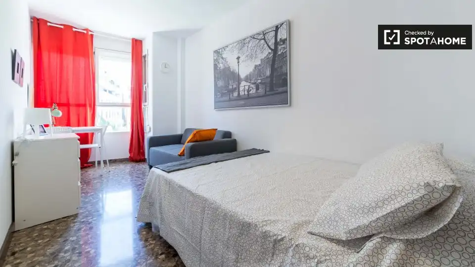 Zimmer in Penya - Roja - Avda. Francia