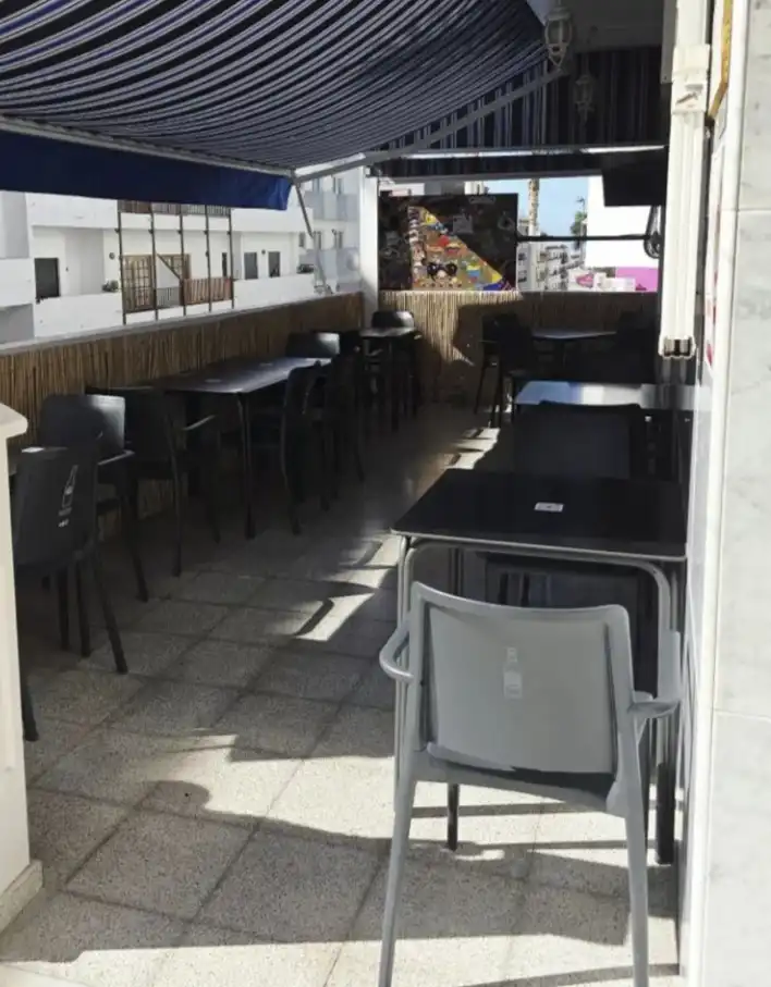 Gewerbefläche zur Übernahme in Avenida de la Constitución 36, imagen 3