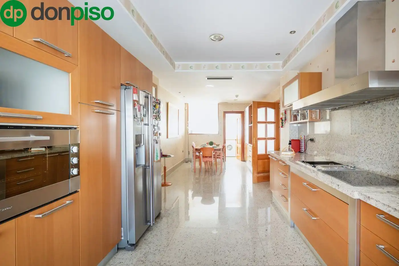 Kitchen of Houses for sale in Granada  with Air Conditioner, Heating and Terrace