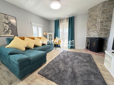 Apartament amb piscina de lloguer a El Llombo