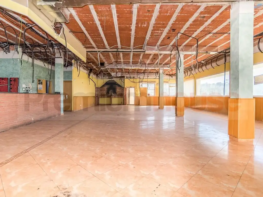 Nave industrial en venta en Corbera d'Ebre