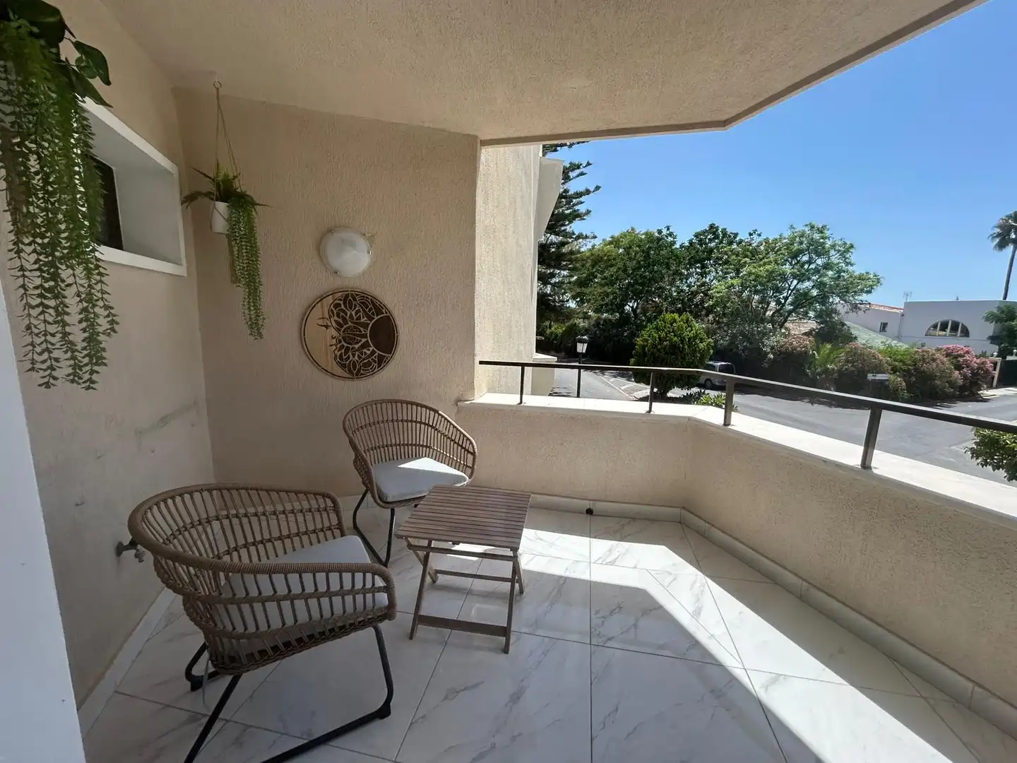Terraza de Piso de alquiler en Estepona con Aire acondicionado, Terraza y Amueblado