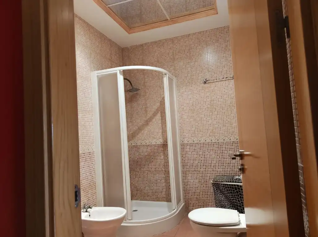Badezimmer von Gebäude zum Verkauf in Cuevas del Campo