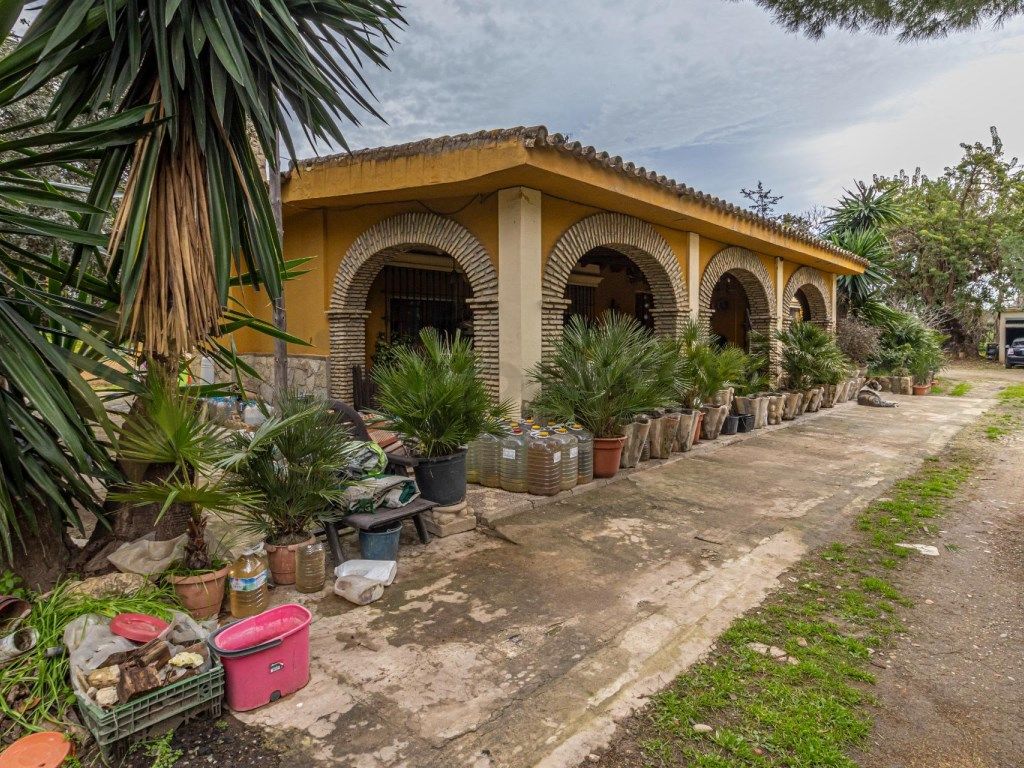 Exterior view of House or chalet for sale in Jerez de la Frontera  with Air Conditioner and TV