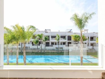 Attico con piscina in vendita a Los Balcones - Los Altos
