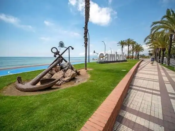 Vista exterior de Residencial en venta en Cambrils